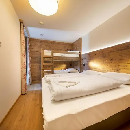 Vakantiehuis Edelweisshaus 10 Konigsleiten