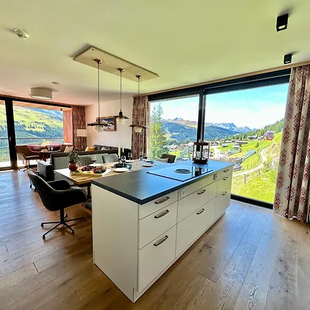 Edelweisshaus 10 * كونيغشليتن