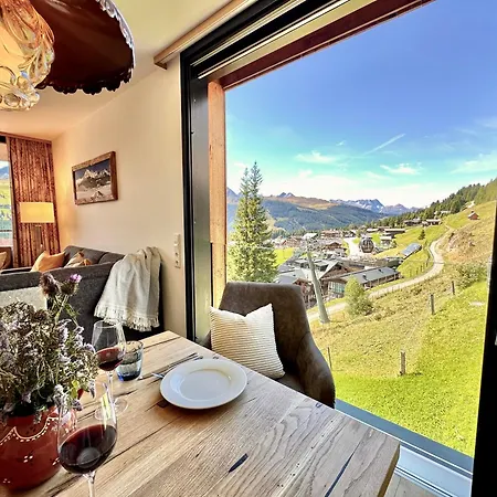 Edelweisshaus 10 Nyaraló